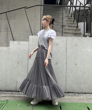 Gathered tulle skirt with hem switching