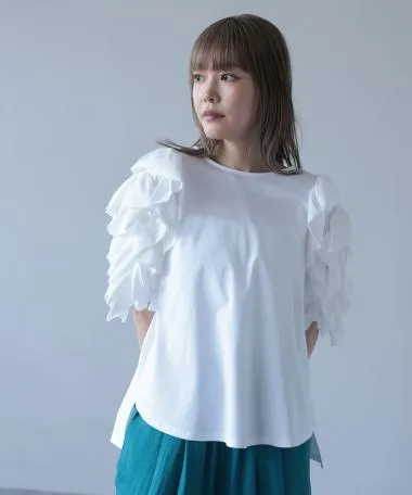 HERENCIA / Cut-off ruffle volume sleeve cut and sew