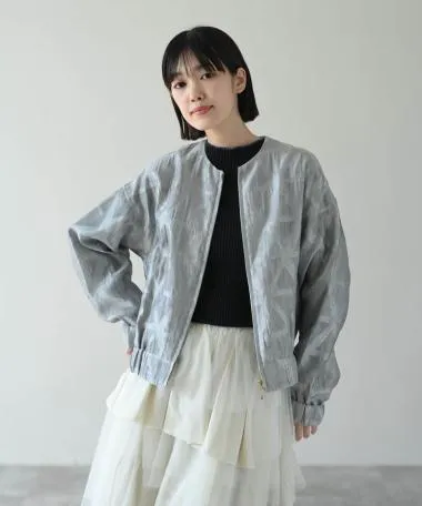 HERENCIA / No-collar patterned blouson