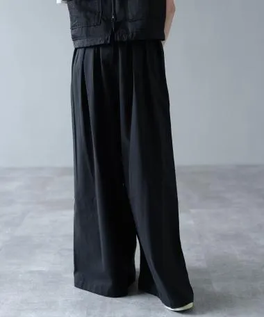 HERENCIA / Waist tuck straight pants